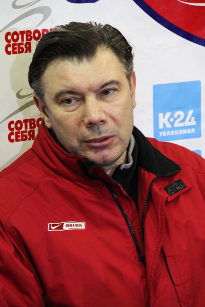 В повторной встрече «Алтай» одержал победу над ХК «Новосибирском» – 4:2.