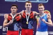 Доказательства Найдина. В заключительный день чемпионата России алтайский гимнаст добавил к бронзе в многоборье серебро на брусьях и золото на перекладине! 