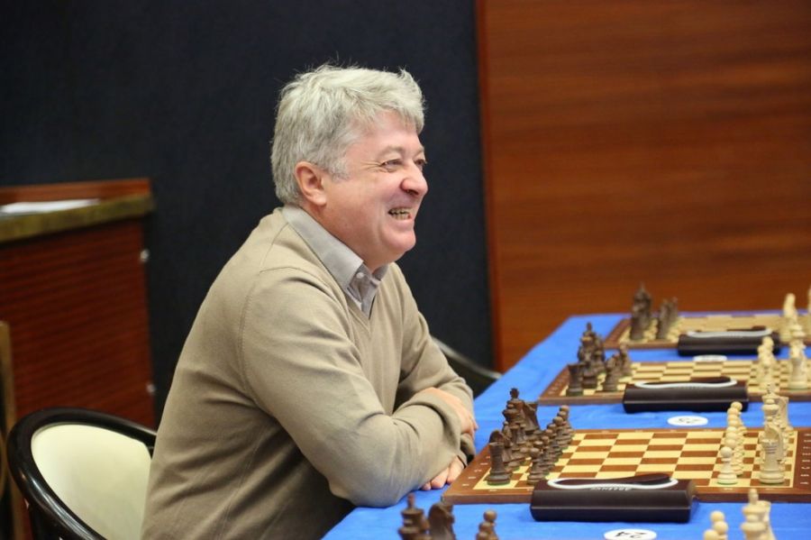 Сеньор-тренер ФИДЕ, гроссмейстер Юрий Якович проведёт семинар в Барнауле