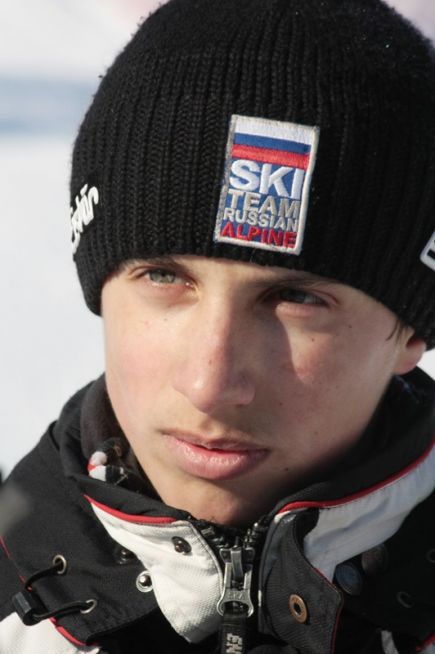 Александр Каленкин и Михаил Хавронов в составе юношеской сборной России отправились в Австрию на учебно-тренировочные сборы.