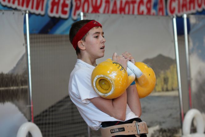 Первенство России - 2016 по гиревому спорту в Барнауле