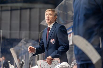 Пресс-конференция главных тренеров после третьего матча полуфинала Кубка Федерации между «Кристаллом» и «Динамо-Алтаем» 