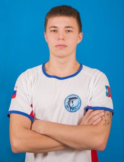 Владислав Козлов выполнил на чемпионате СФО норматив мастера спорта России. Фото: СШОР "Обь" 