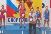 Борцы-классики региона завоевали восемь медалей на первенстве Сибири до 16 лет