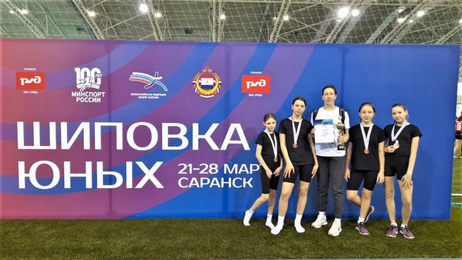 Мамонтово и Усть-Пристань на всероссийском пьедестале! Сельские школьники отличились на соревнованиях  «Шиповка юных» 