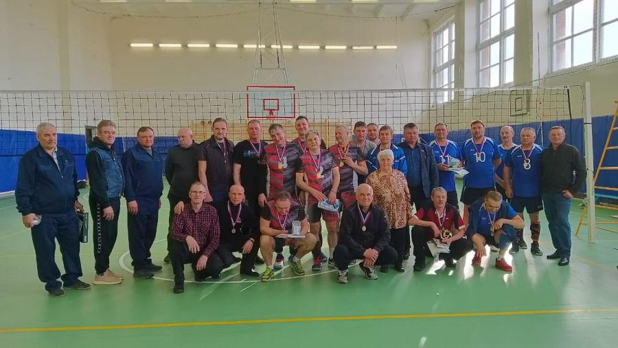 В селе Степном Родинского района состоялся традиционный турнир по волейболу памяти Сергея Пономаренко