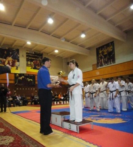 Яна Майдан заняла третье место на чемпионате России по киокусинкай каратэ в дисциплине шинкиокушинкай.
