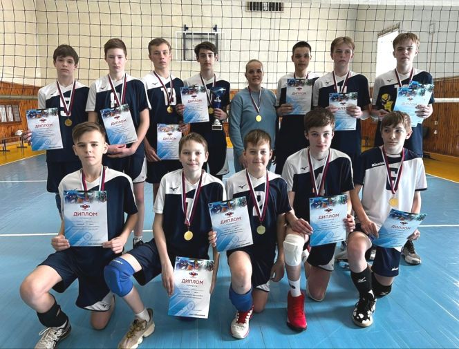 Победителем Первенства Алтайского края среди юношей до 16 лет стала команда СШ Новоалтайска