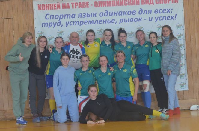 "Коммунальщик" - чемпион! Фото: "Алтайский футбол"