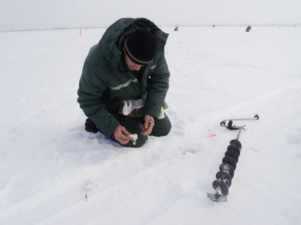 Рыболовы Солонешенского района - победители XXXI зимней олимпиады сельских спортсменов Алтая в соревнованиях по рыболовному спорту.