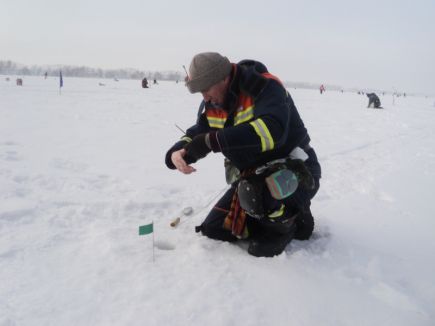 Рыболовы Солонешенского района - победители XXXI зимней олимпиады сельских спортсменов Алтая в соревнованиях по рыболовному спорту.