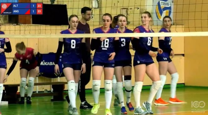 Взяли измором. В тяжелейшем матче «Алтай-АГАУ» уступил  «Локомотиву-Ангаре» из Иркутска - 2:3