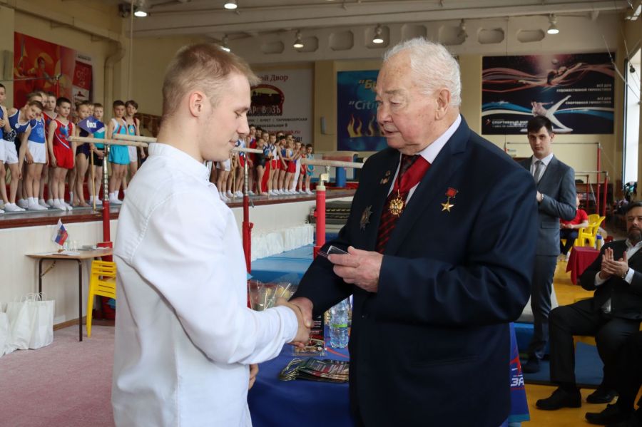 Фото: СШ "Заря" (Бийск)