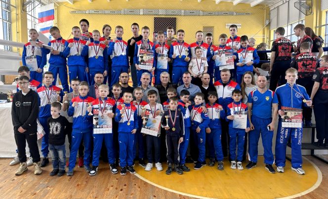 В Бийске завершился турнир памяти Сергея Апарина