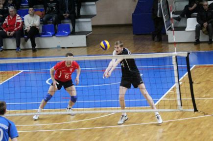 Волейболисты «Университета» разгромили тюменский «Нефтегазунивер» – 3:0 (фото).