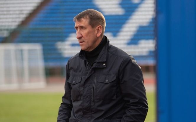 Главный тренер ФК "Динамо-Барнаул" Олег Яковлев. Фото: Владимир Мартынов/CX News