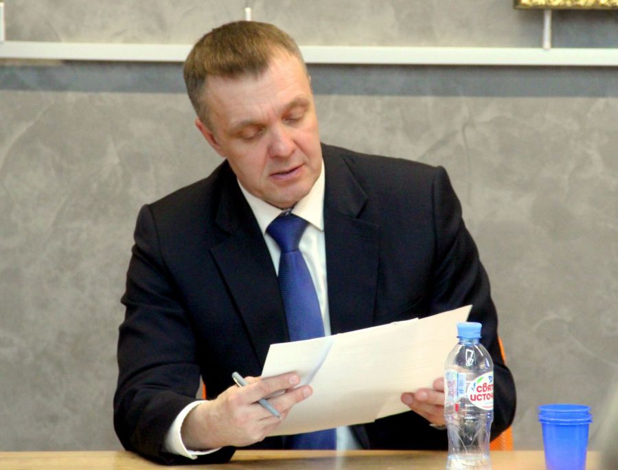 Министр спорта Алтайского края Максим Рябцев провёл рабочую встречу с руководителями организаций, оказывающих услуги гражданам в сфере физической культуры и спорта