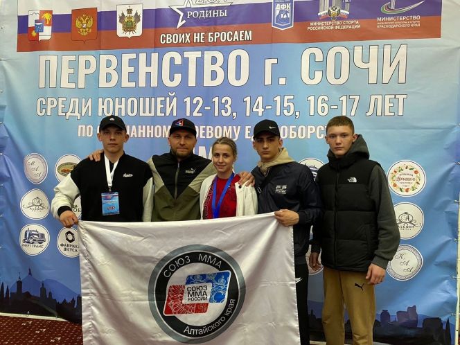 Каролина Городилова завоевала серебро первенства России по ММА