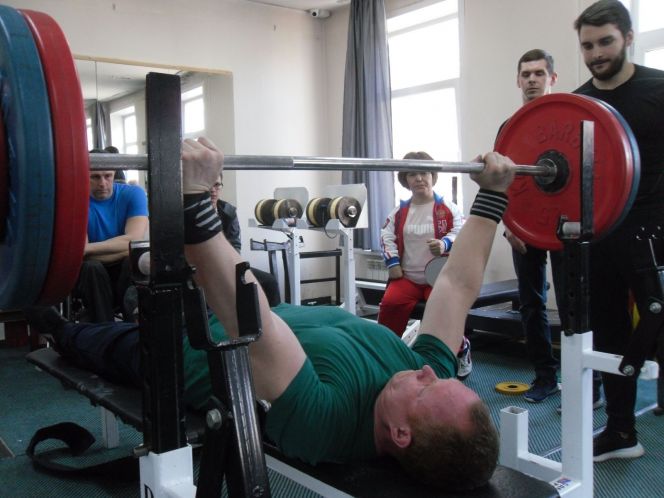 ФОК Инва "Патриот" отметил 20-летие юбилейным турниром по пауэрлифтингу (спорт лиц с ПОДА)