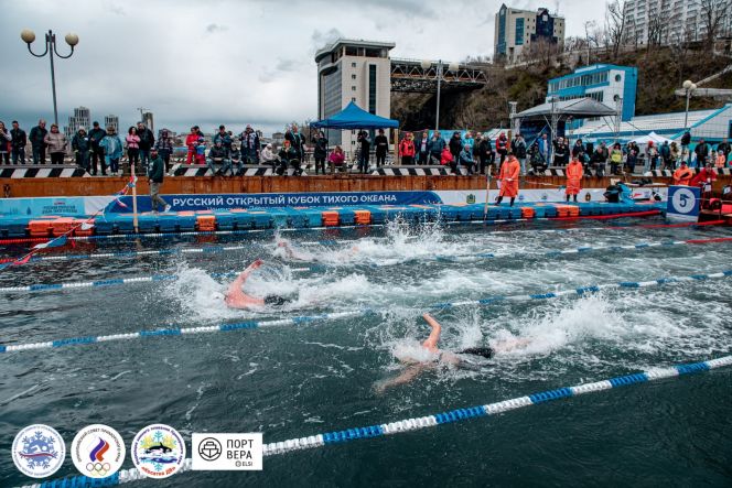 Чем дальше, тем больше. Алтайские моржи привезли с Дальнего Востока больше 40 медалей