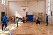 Футболисты профессиональной команды «Динамо» провели в Барнауле мастер-класс для школьников 