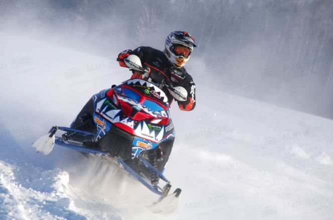 19 февраля. г. Барнаул. Традиционный кросс на снегоходах – Гран-при «Березка».