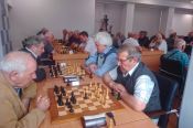 Ветераны разыграли «Кубок Победы» в блиц-турнире
