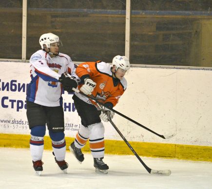 Алейский "Витязь" выиграл чемпионат края.