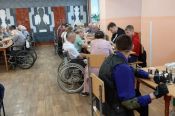 Алтайские шахматисты с ограниченными возможностями здоровья сыграли в Барнауле турнир по "классике"