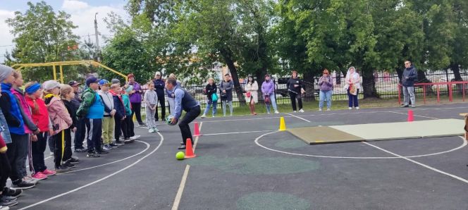 В Новоалтайске состоялся детский фестиваль "Железный человек"