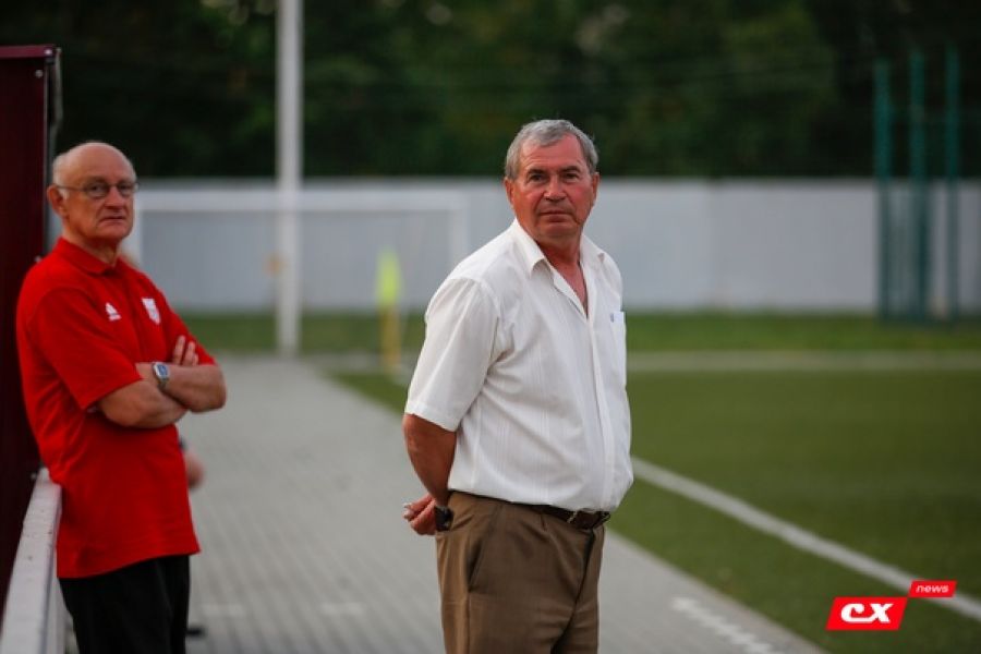 Фрагменты матча "Полимер" - "Новокузнецк". Фото: Владимир Мартынов/CX News 