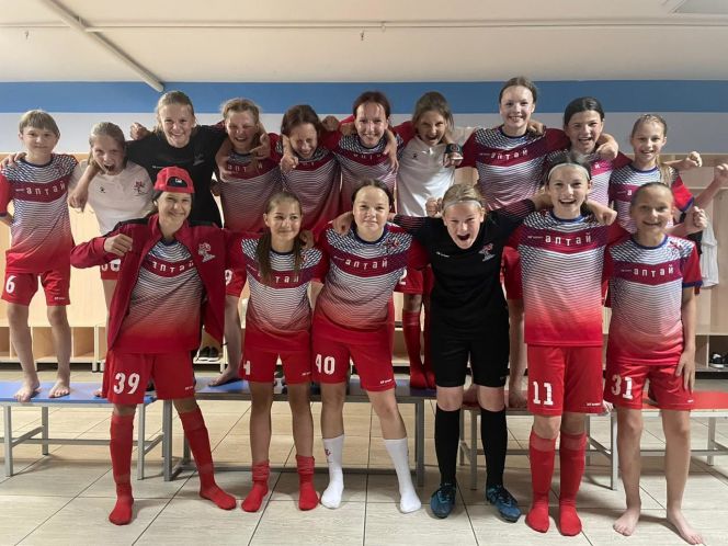 Три из трёх! Команда девочек "Алтай" с успехом дебютировала в первенстве "ЮФЛ-Восток" U14