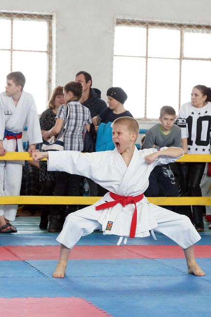 В Ребрихе прошло первенство края среди спортсменов до 13 лет (фото).