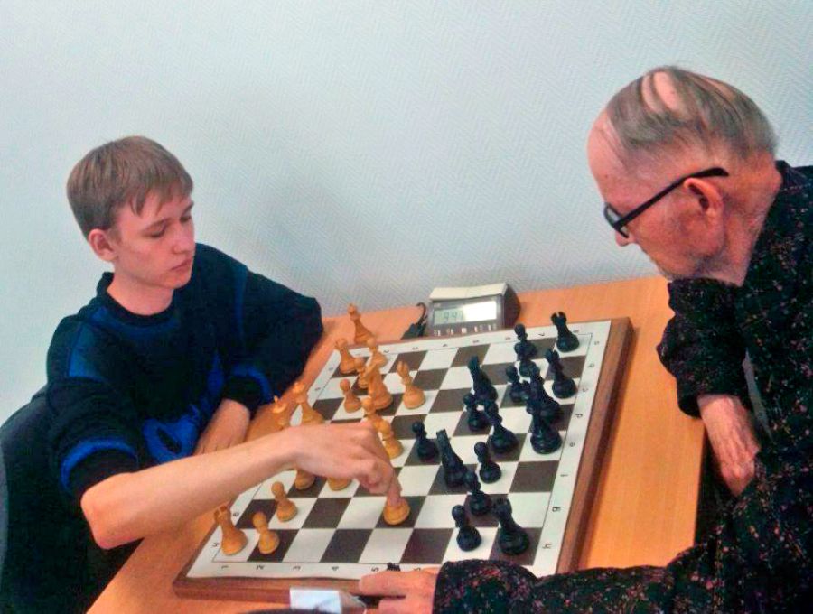 Дмитрий Слизунков и Михаил Петров – триумфаторы пятого этапа Кубка Алтайского края по блицу и рапиду