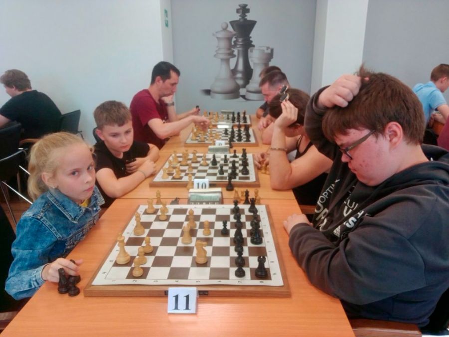 Шестой этап кубка края: Виталий Бояринцев лучший в блице, Владимир Юсупходжаев – в рапиде