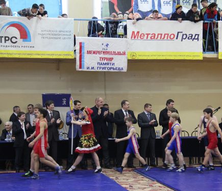 В Новоалтайске состоялся межрегиональный турнир памяти Героя Советского Союза Ивана Григорьева (фото).