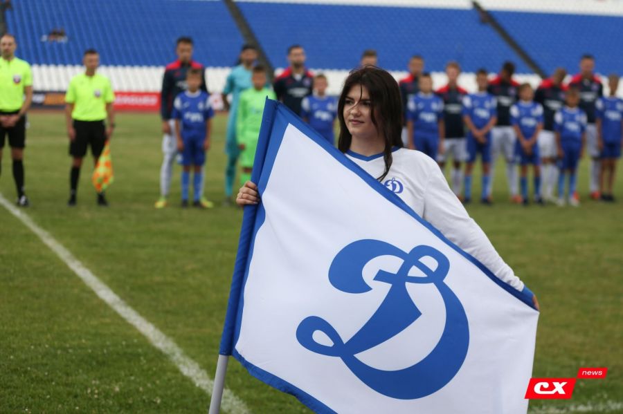 Матч "Динамо-Барнаул" - "Уралец" (Нижний Тагил). Фото: Владимир Мартынов