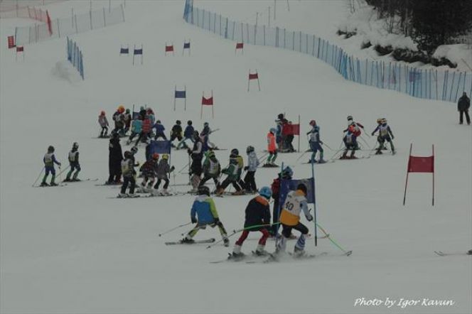 Воспитанники СДЮШОР "Горные лыжи" - победители турнира городов Сибири и Дальнего Востока памяти Валерия Зверева.