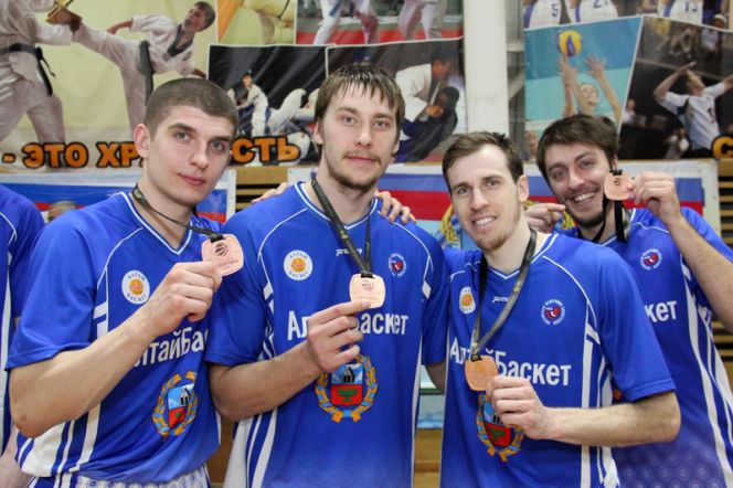 Медали за яркий сезон