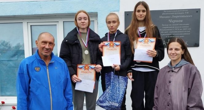 В память о наставнике. В Павловске впервые прошел Мемориал Михаила Чернова