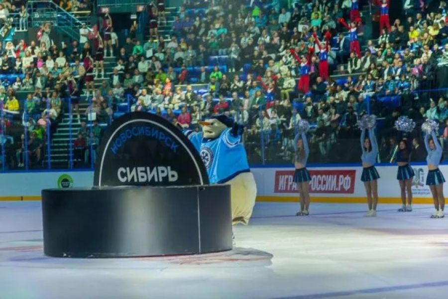 В этом сезоне новосибирские хоккеисты будут играть в новом ЛДС "Сибирь-Арена". Фото: Татьяна Кравченко