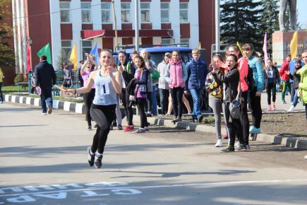 В Павловске состоялась пятидесятая легкоатлетическая эстафета на призы районной газеты "Новая жизнь" (фото).