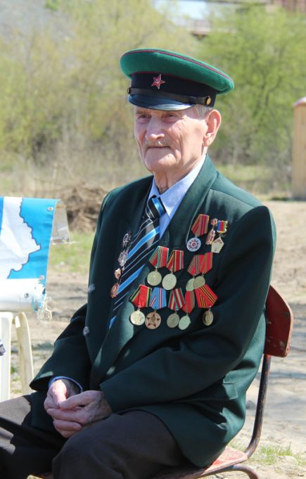 В Барнауле стартовал двухсуточный эстафетный заплыв в холодной воде «Доплыть до Победы» (фото).