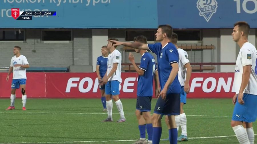 Динамовцы Барнаула проиграли кубковый матч в серии пенальти одноклубникам из Владивостока. Главными героями игры стали вратари
