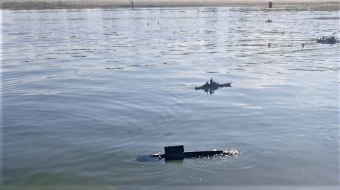 Маневры судов на барнаульском гребном канале