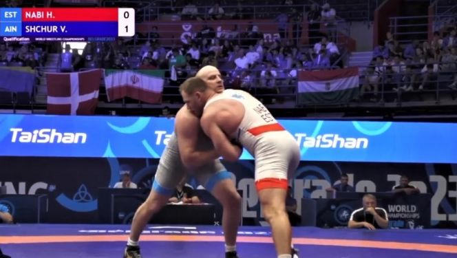 Виталий Щур в стартовом поединке чемпионата мира уступил эстонцу Хейки Наби