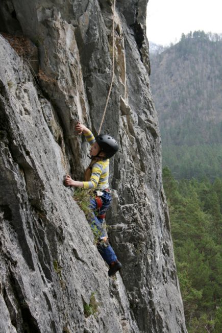Завершились чемпионат и первенство Алтайского края в честь восхождения алтайских альпинистов на Эверест.