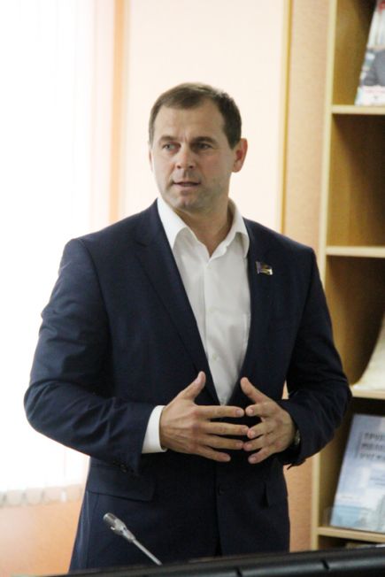 В АлтГУ состоялось чествование мужской волейбольной команды «Университет» – победителя Высшей лиги «Б» (фото).