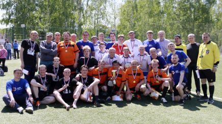 В Барнауле разыграли Кубок журналистов Алтайского края по мини-футболу (фото).