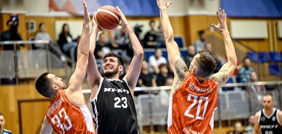 Фрагмент матча "Челбаскет" - "Иркут". Фото: сайт РФБ